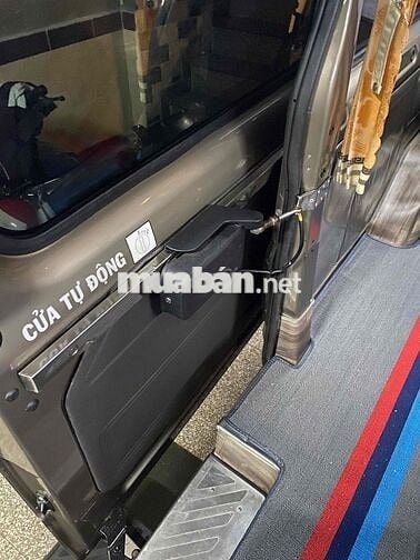 Ford Transit 2023 Tiêu chuẩn - 100000 km ( xe đẹp