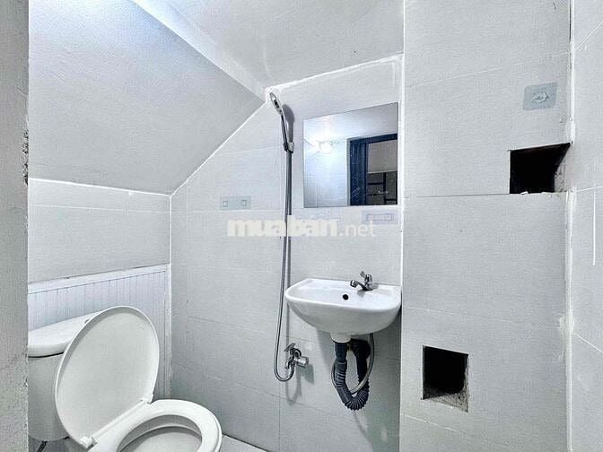 💥PHÒNG TRỌ CÓ GÁC GIÁ RẺ_SẴN MÁY LẠNH_NGAY KHU PHAN XÍCH LONG