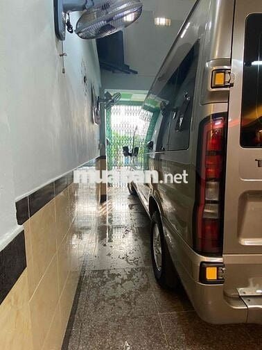 Ford Transit 2023 Tiêu chuẩn - 100000 km ( xe đẹp