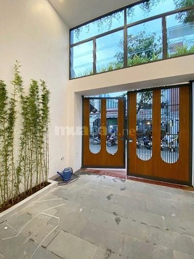 Nhà mới khu sang đường Hoa, Phan Xích Long, Phú Nhuận. Ngang 4.5m