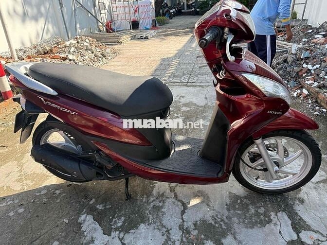 Honda Vision 2012 màu Đỏ