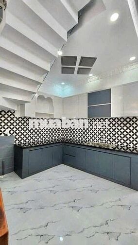 Cho Thuê Nhà 1 Trệt 1 Lầu 2PN 5x14m Hẻm 944 Huỳnh Tấn Phát