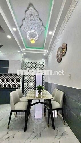 Cho Thuê Nhà 1 Trệt 1 Lầu 2PN 5x14m Hẻm 944 Huỳnh Tấn Phát