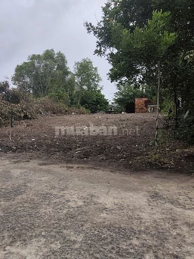 Chủ gửi bán lô đất ngay trường Mầm Non Lộc An giá 1.4 tỷ sổ sẵn