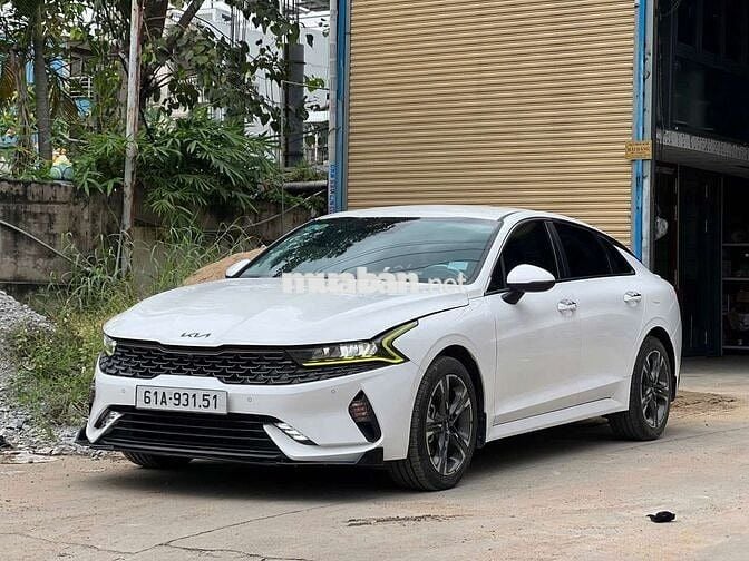 KIA K5 2023 Luxury 8000 km Trắng