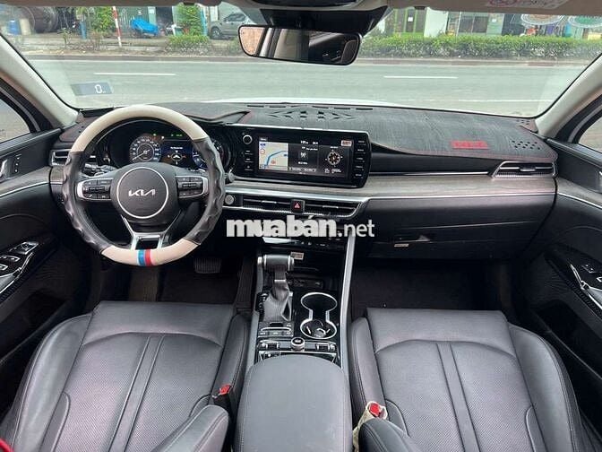 KIA K5 2023 Luxury 8000 km Trắng