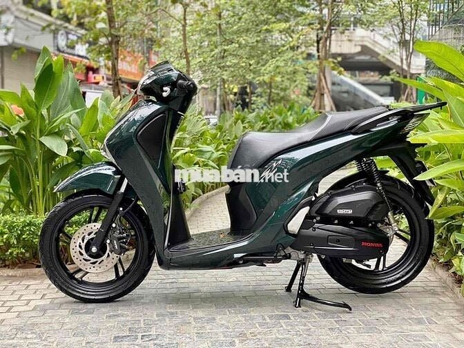 SH150 CBS 2018 siêu chất - Trả trước 40tr nhận xe✅