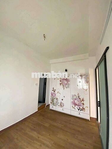 BÁN CHUNG CƯ DIỆN TÍCH TO GIÁ RẺ NHẤT Q8