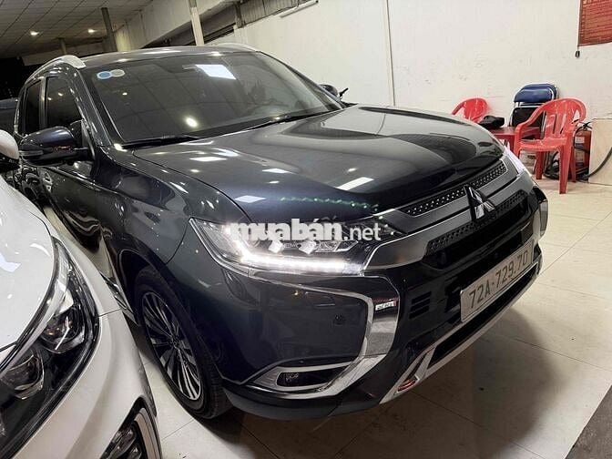 Mitsubishi Outlander 2024 Premium 2.0 CVT - 20000