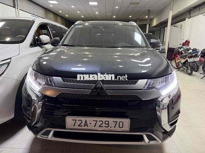 Mitsubishi Outlander 2024 Premium 2.0 CVT - 20000