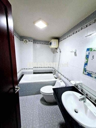 🌟 NHÀ ĐẸP MẶT TIỀN 14M – VỊ TRÍ ĐẮC ĐỊA QUẬN 8 – VÀO LÀ THÍCH NGAY! 🌟