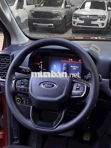 Ford Ranger 2022 XLS 2.0 4x4 AT. Có XHĐ.