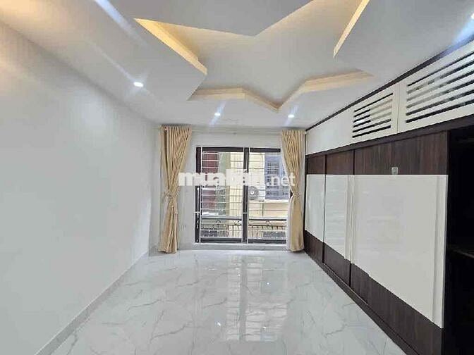 Cần Bán Nhà Ngõ 76 Vĩnh Hưng - Ngõ To - Cửa Nhà Rộng Như Sân Bóng