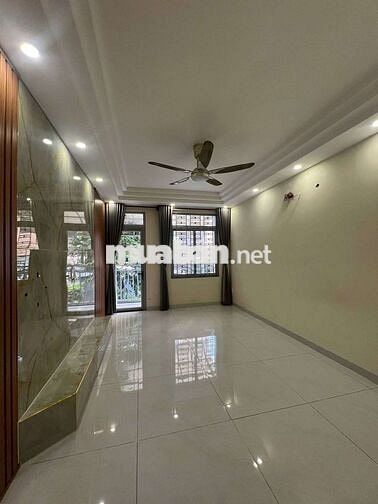 Cho thuê nhà nguyên căn diện tích rộng Gò Vấp