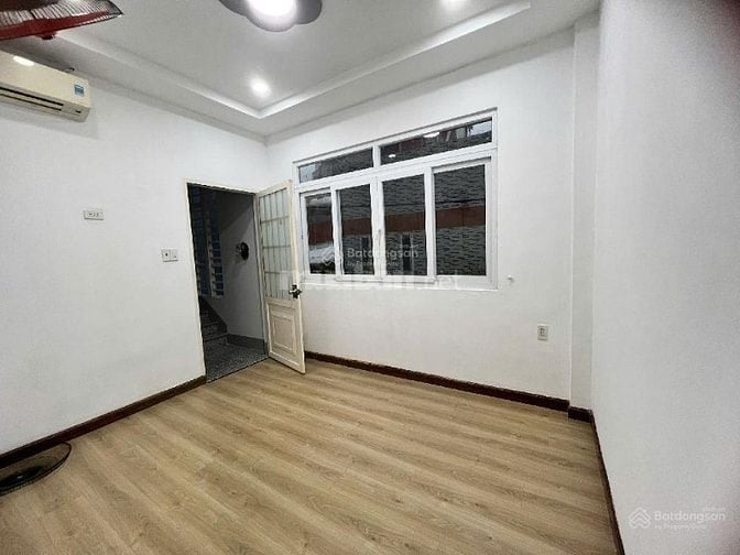 Bán nhà đ.Lê Văn Duyệt P.1 Quận Phú Nhuận gía 1tỷ650tr/ 57m2