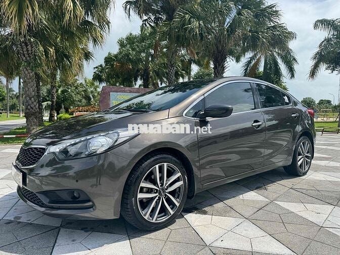 Cần bán  Kia K3 2013 1.6 AT - 140000 km