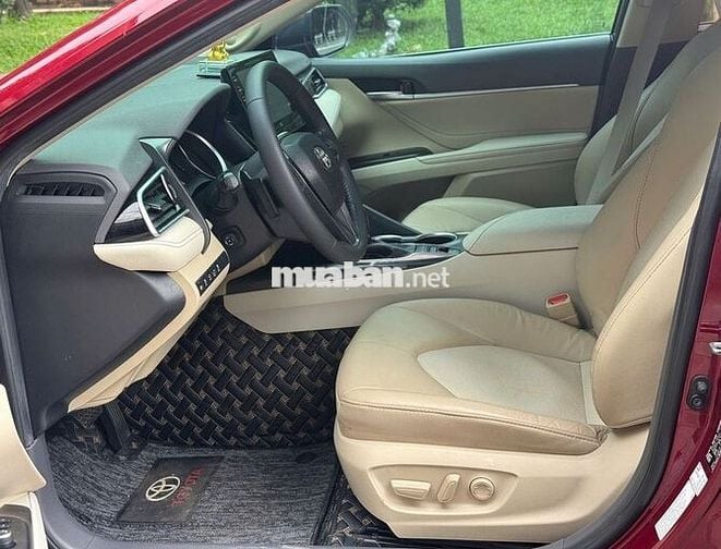 Camry 2022 2.5Q ht ngân hàng 80% toàn quốc