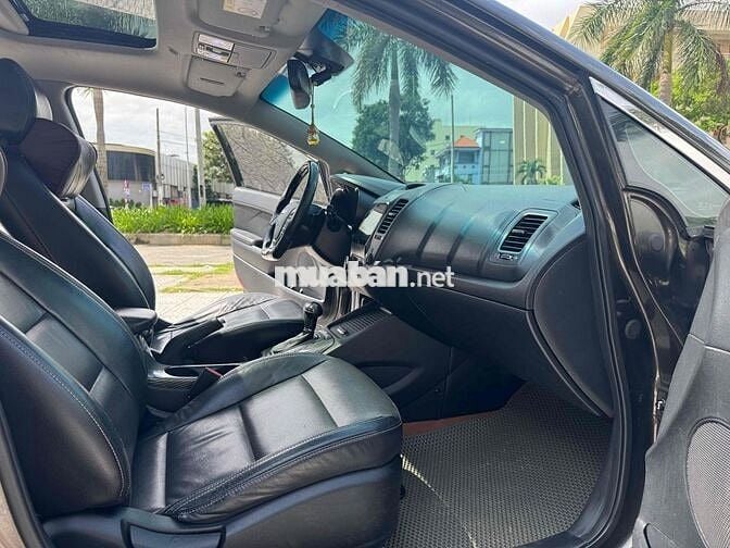 Cần bán  Kia K3 2013 1.6 AT - 140000 km