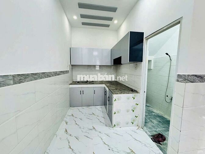 Bán nhà xổ chung đồng sở hữu đất thổ cư đường xe hơi