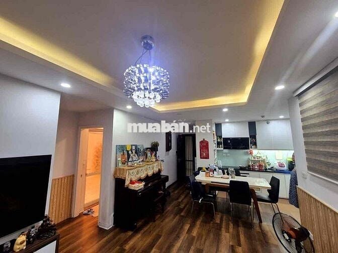 CĂN CƯ HOÀNG CẦU -85m2 -9,8Tỷ CHỦ CẦN BÁN NHANH