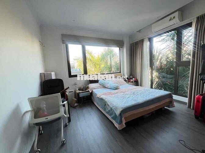 GIA ĐÌNH CẦN BÁN CĂN NHÀ LÔ GÓC 7 TẦNG CỰC ĐẸP KHU PHÂN LÔ VŨ HỮU – TH