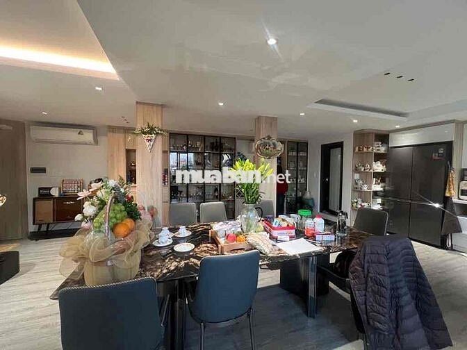 GIA ĐÌNH CẦN BÁN CĂN NHÀ LÔ GÓC 7 TẦNG CỰC ĐẸP KHU PHÂN LÔ VŨ HỮU – TH