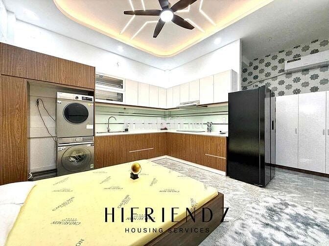 Em cho thuê phòng ban công full nội thất ngay gần Aeon Bình Tân