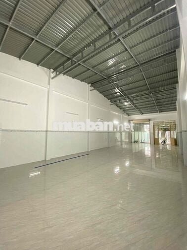 CHO THUÊ NHÀ XƯỞNG 7x40 - 280m2 - 20 TRIỆU - MẶT TIỀN PHAN VĂN HỚN