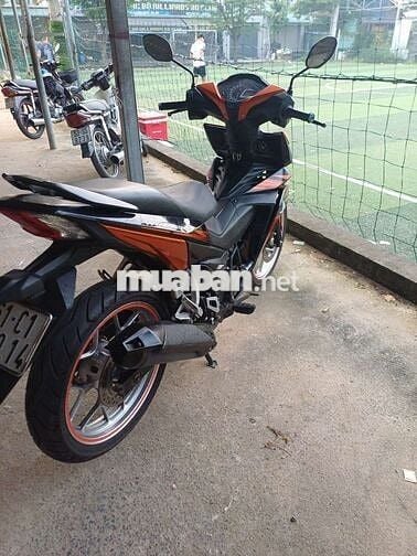 Can ban xe winer nhu hinh hoac giao luu xe khac