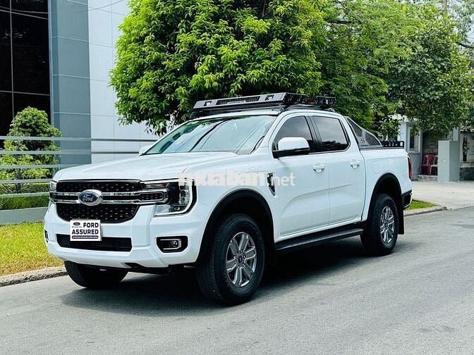 FORD RANGER XLT 2 CẦU SỐ TỰ ĐỘNG MODEL 2023