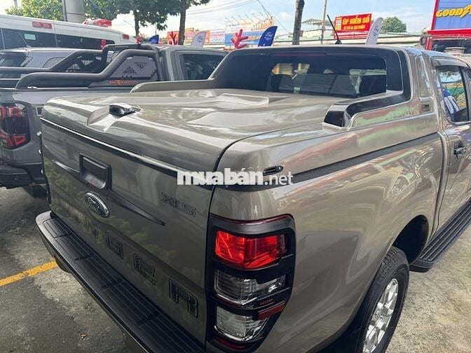 FORD RANGER 2019 SỐ SÀN_1 CHỦ TRANG PHỤ KIỆN NHIỀU