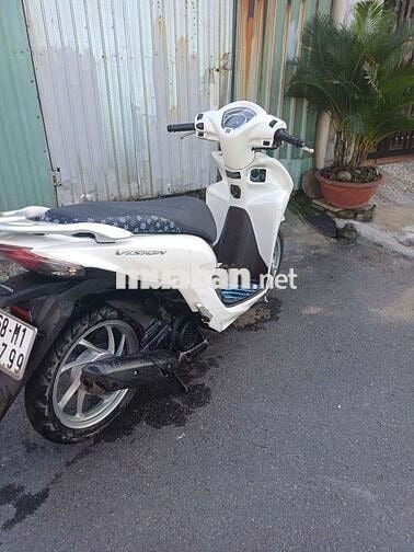 Can ban xe vision nhu hinh hoac giao luu xe khac