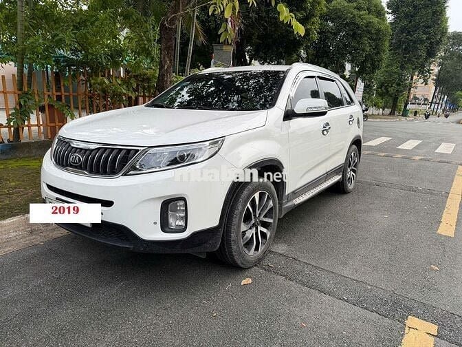 Kia Sorento 2019 2.4 GAT Deluxe - 82000 km