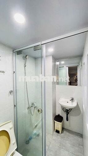 Nhà hẻm xe hơi 105m2, 4 phòng ngủ, đường Nơ Trang Long, Q. Bình Thạnh