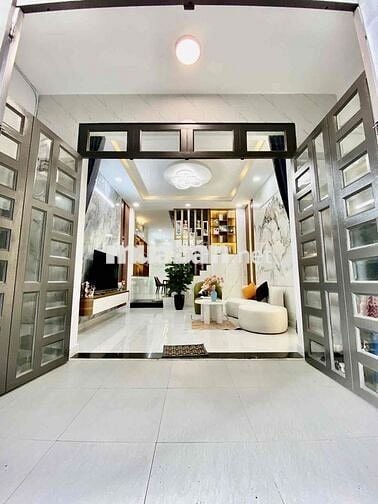 Chinh Chủ Gấp Bán Nhà Hẻm Xe Hơi Thới An -Q12 4 Tầng Vào ở ngay .