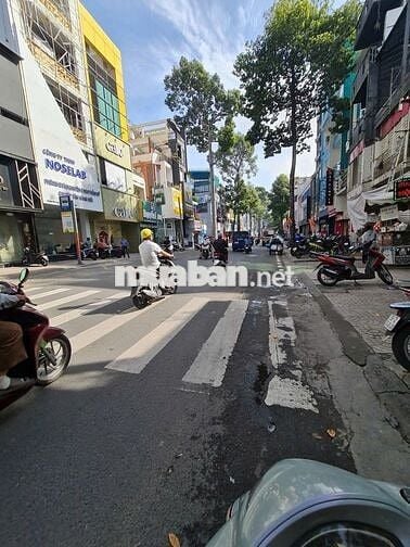 Nhà cho thuê mặt tiền đường Nguyễn trãi 6x12m 6L có thang máy