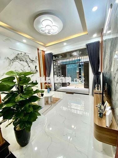 Chinh Chủ Gấp Bán Nhà Hẻm Xe Hơi Thới An -Q12 4 Tầng Vào ở ngay .