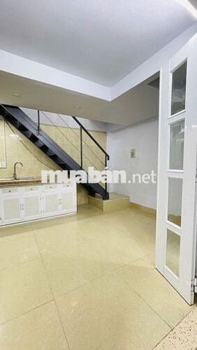 Nhà hẻm xe hơi 105m2, 4 phòng ngủ, đường Nơ Trang Long, Q. Bình Thạnh