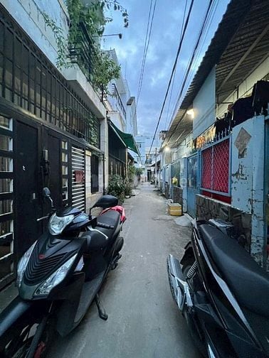 Bán nhà 2 lầu giá 5,2 tỷ phường Bình Trưng TP HCM