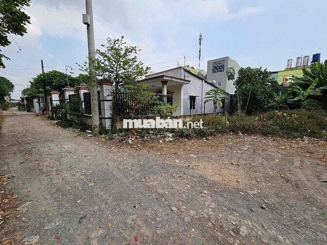 Đất 340m2 xây biệt thự gần đường hai ba trưng, Đông Hoà Dĩ An