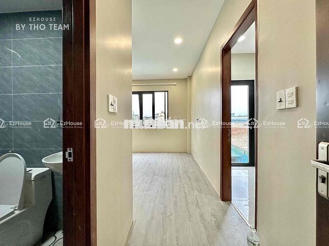 CĂN HỘ 1 PHÒNG NGỦ - BAN CÔNG NGAY CHỢ HOÀNG HOA THÁM