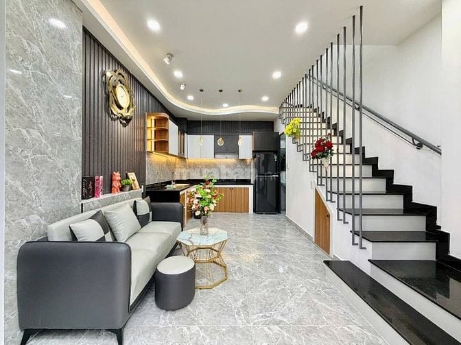  BÁN NHÀ ĐẸP TRUNG TÂM QUẬN 3 – ĐIỆN BIÊN PHỦ, P3 Diện tích 105,6m²