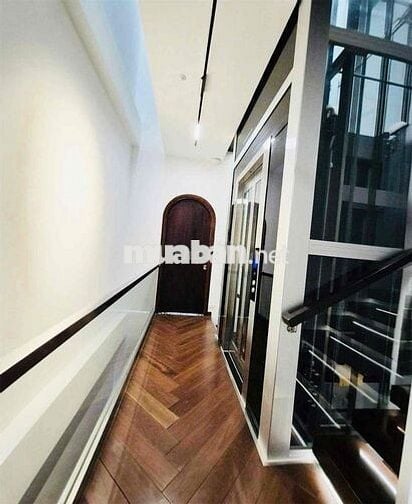 SIÊU PHẨM !! Tân Bình trệt 4 tầng thang máy cực đẹp