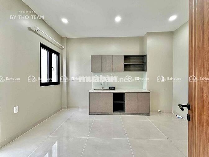 CĂN HỘ 1 PHÒNG NGỦ - BAN CÔNG NGAY CHỢ HOÀNG HOA THÁM