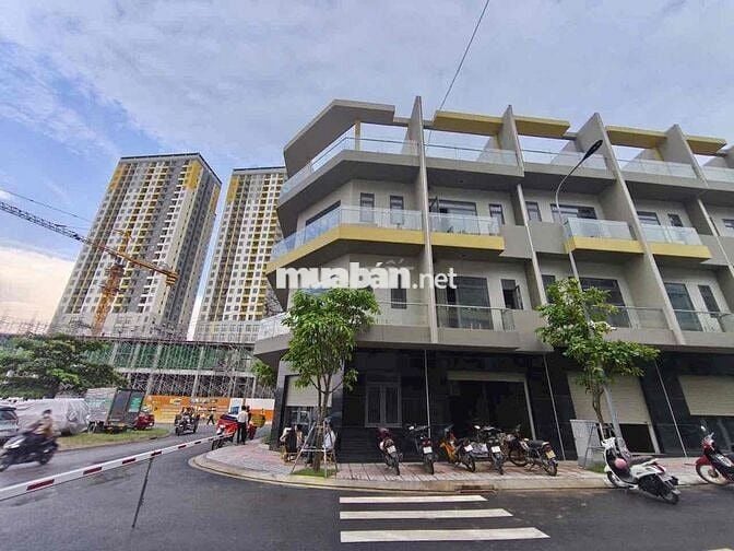 Bán nhà phố UNI Velly Bcons, quá hot chỉ trong 1 tháng đã gần như hết