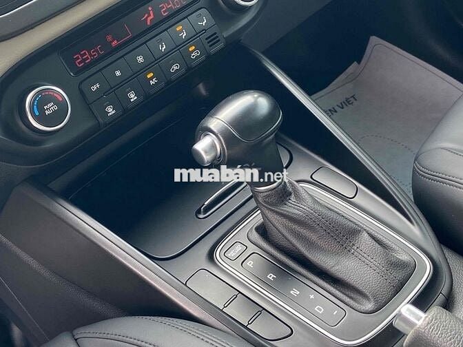 Kia Rondo 2018 2.0 GAT - 60700 km