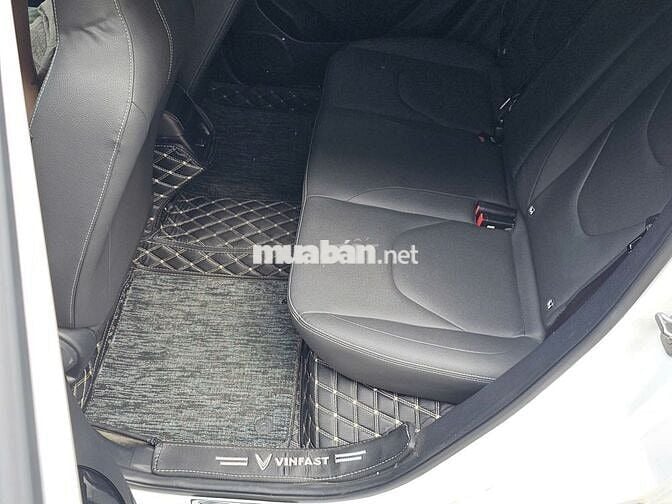 VinFast VFe34 2022  - 100000 km