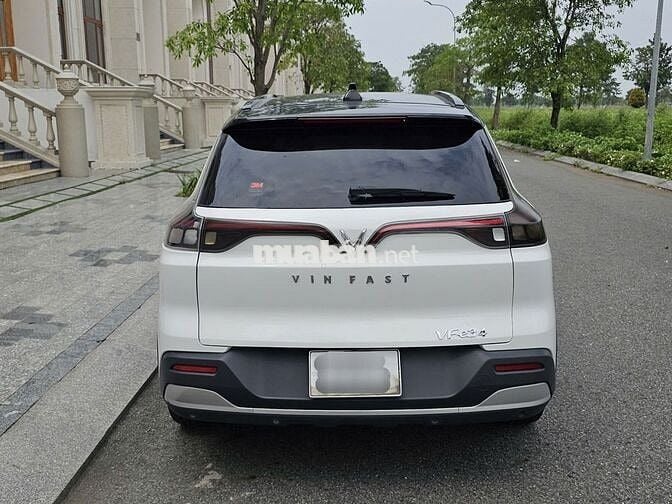 VinFast VFe34 2022  - 100000 km