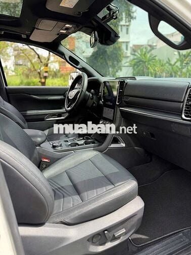 Ford Everest 2023 Titanium 2.0 AT 4x4 - 35000 km