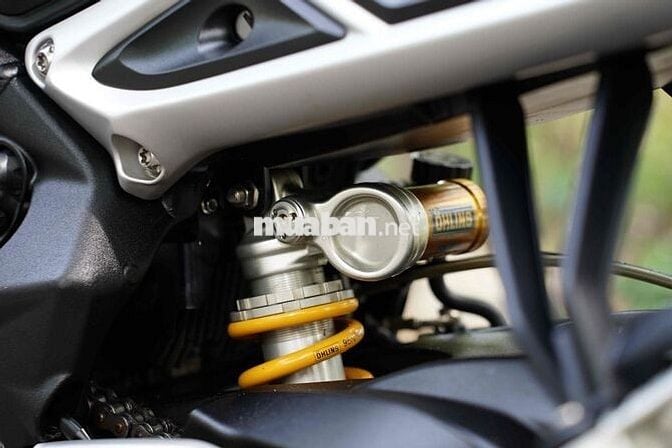 🐳🐊TRIUMPH TRIPLE 765 BẢN RS NHIỀU ĐỒ, CÓ ĐỔI XE